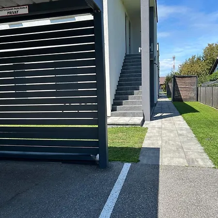 Apartamento Aurora *