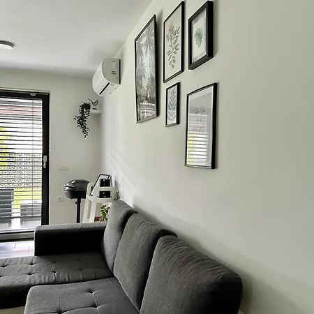 Aurora Apartamento Banovci